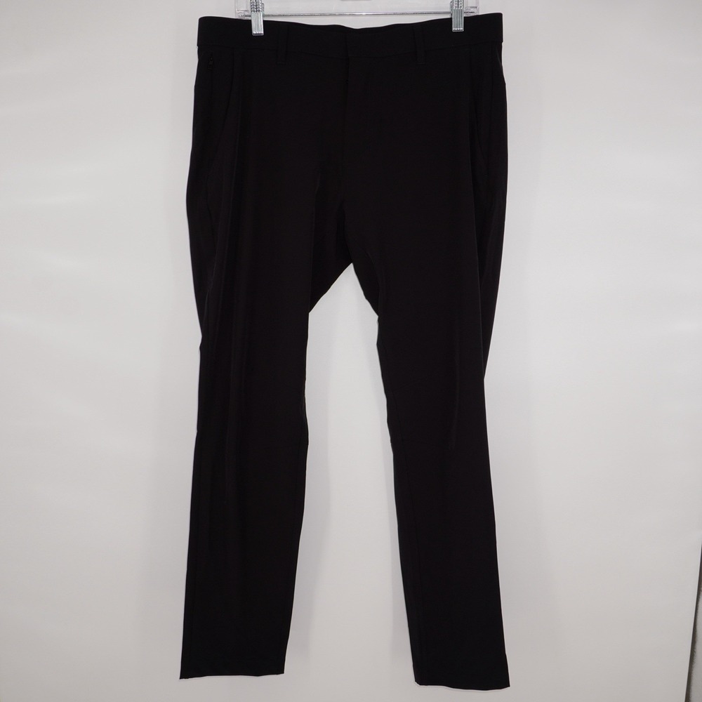Fabletics The Only Pant Classic Fit Black Men's Lightweight Casual